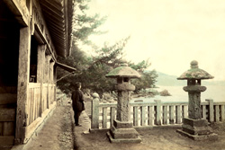 Храм в Моджи.  Япония 1868-1912