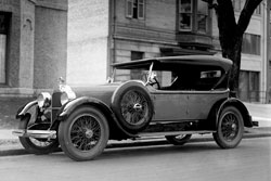 Ретро автомобиль, 1923 г.