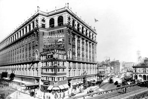   . Macy's Bldg. & Herald Square. 1920-